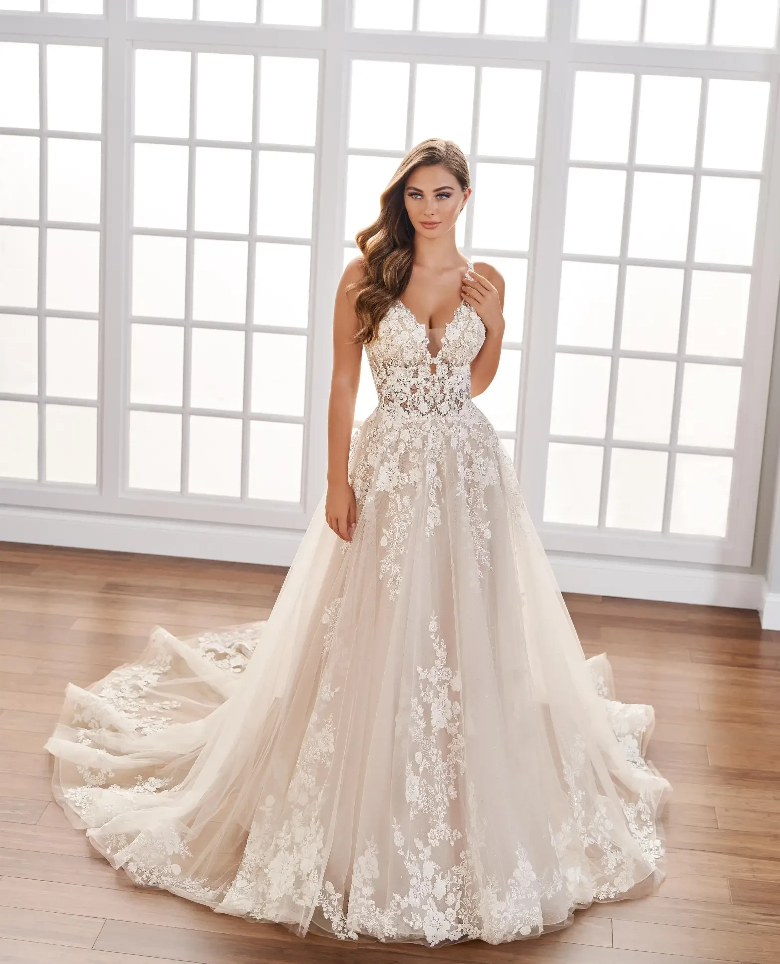 martin thornburg bridal gown