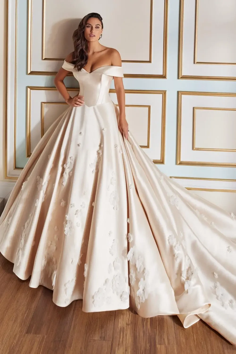 martin thornburg bridal gown